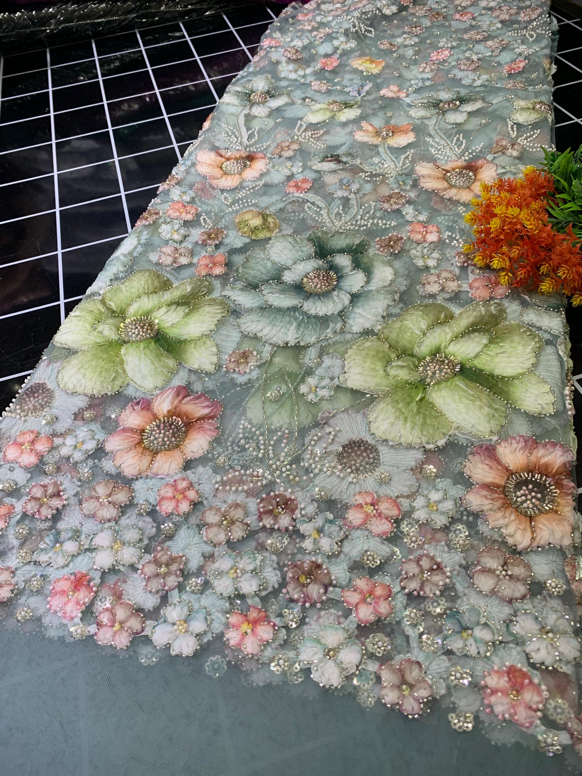 3D LAFAYA MESH-PEACH&GREEN (MOQ 5YRDS ABOVE)