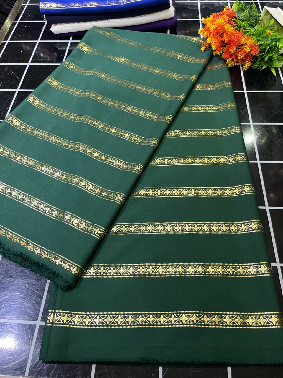 SAMPLE FANCY LINE-GREEN (MOQ 6YRDS)