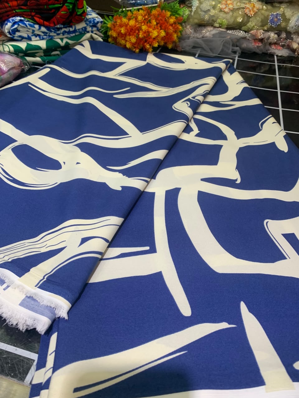 MIKKY CREPE - (MOQ 6 YARDS)