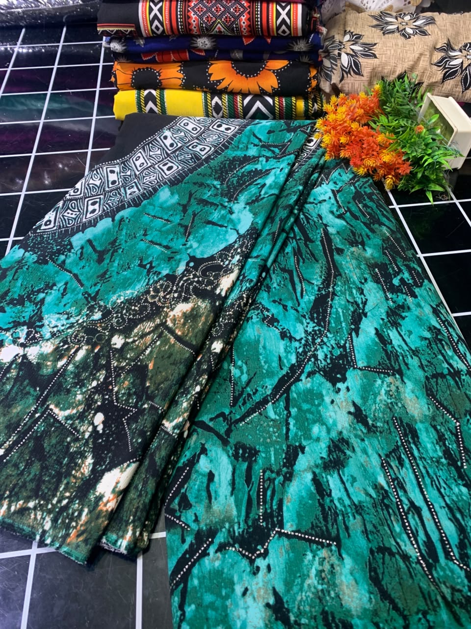 AYOKA SHIMMER CREPE - ( MOQ 6 YARDS)