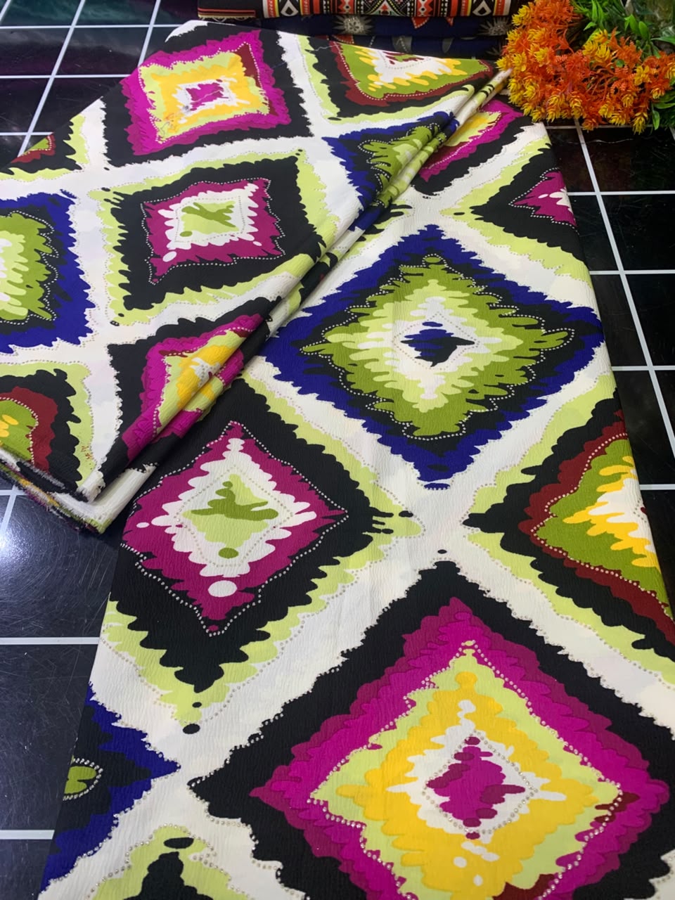 REX SHIMMER CREPE - ( MOQ 6 YARDS)
