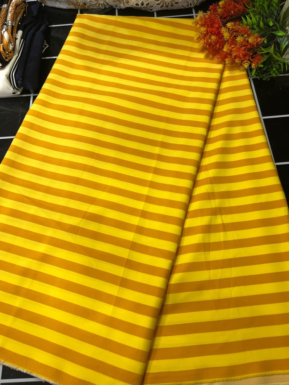 NELLY STRIPE VINTAGE CREPE PRO