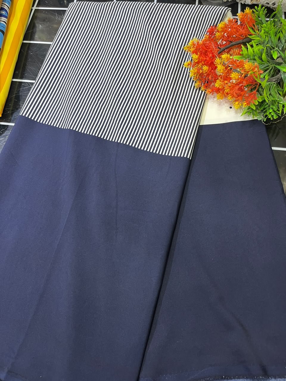 MAVIS VINTAGE CREPE PRO-N.BLUE