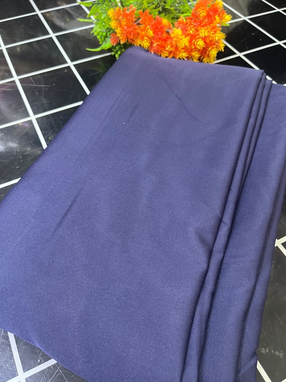 STOCK PLAIN CREPE (THICK TEXTURE)-NAVY BLUE