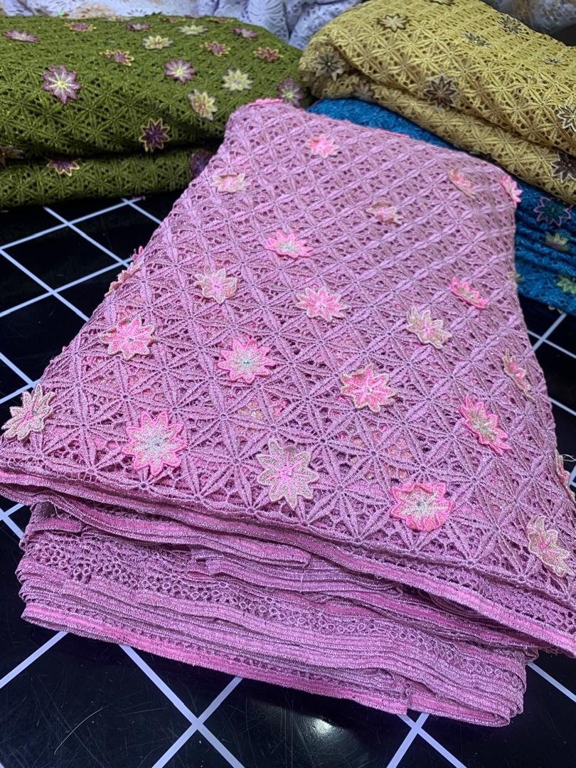 APPLIQUE LACE-BABY PINK