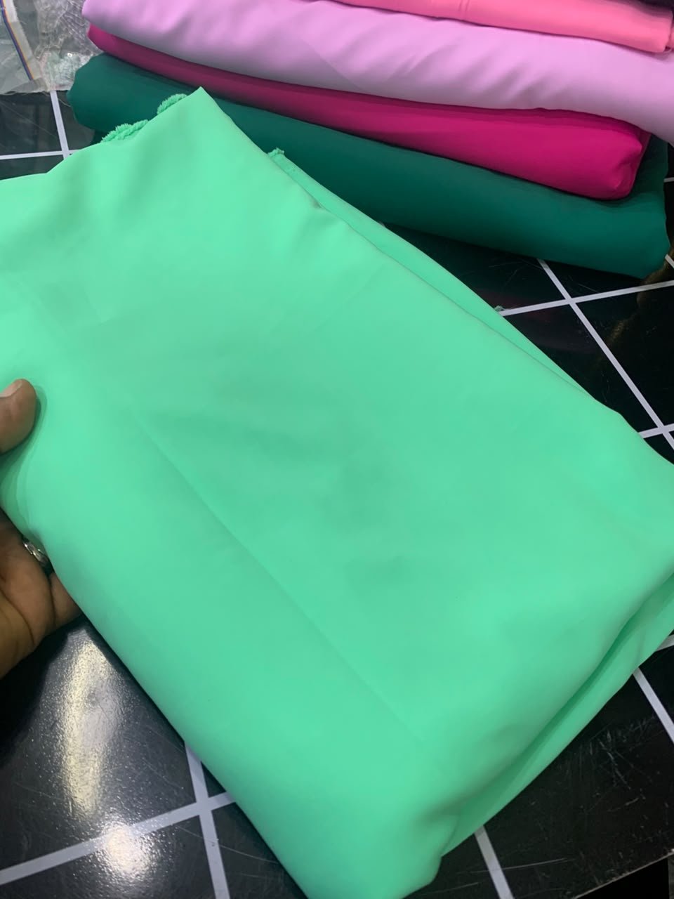 PLAIN CREPE (SOFT TEXTURE)-MINT