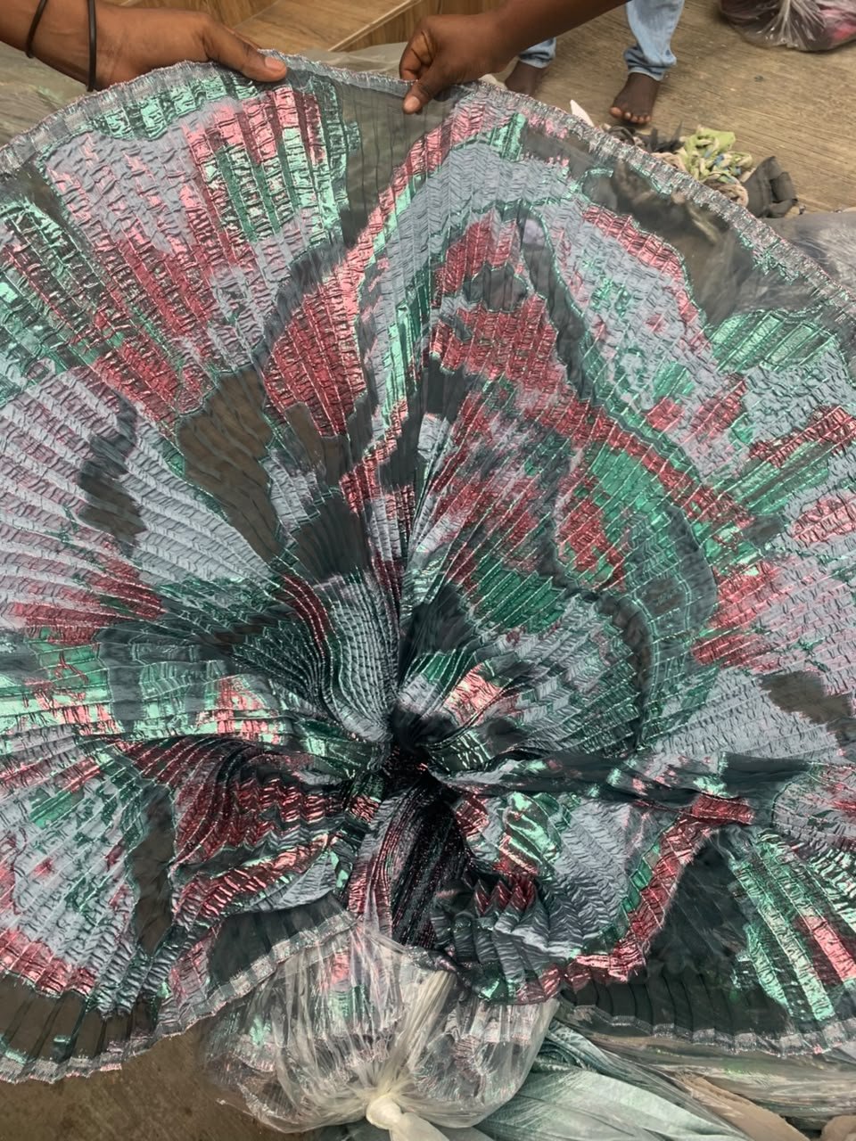 PLEATED DAMASK