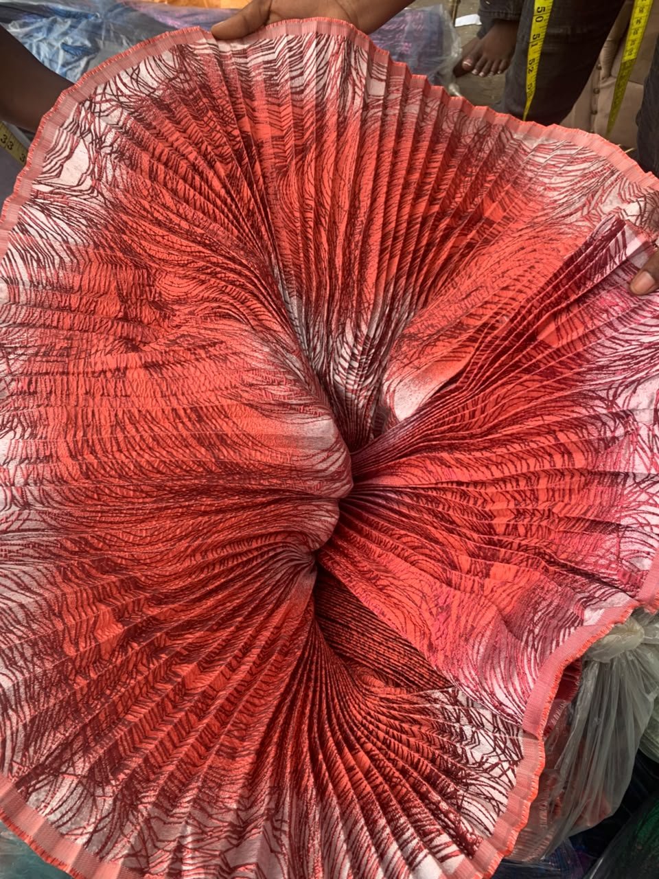 PLEATED DAMASK
